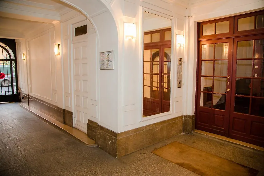 Just Renovated 138m2 On The Seine